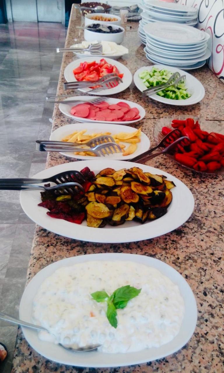 Madi hotel Antalya Bagian luar foto